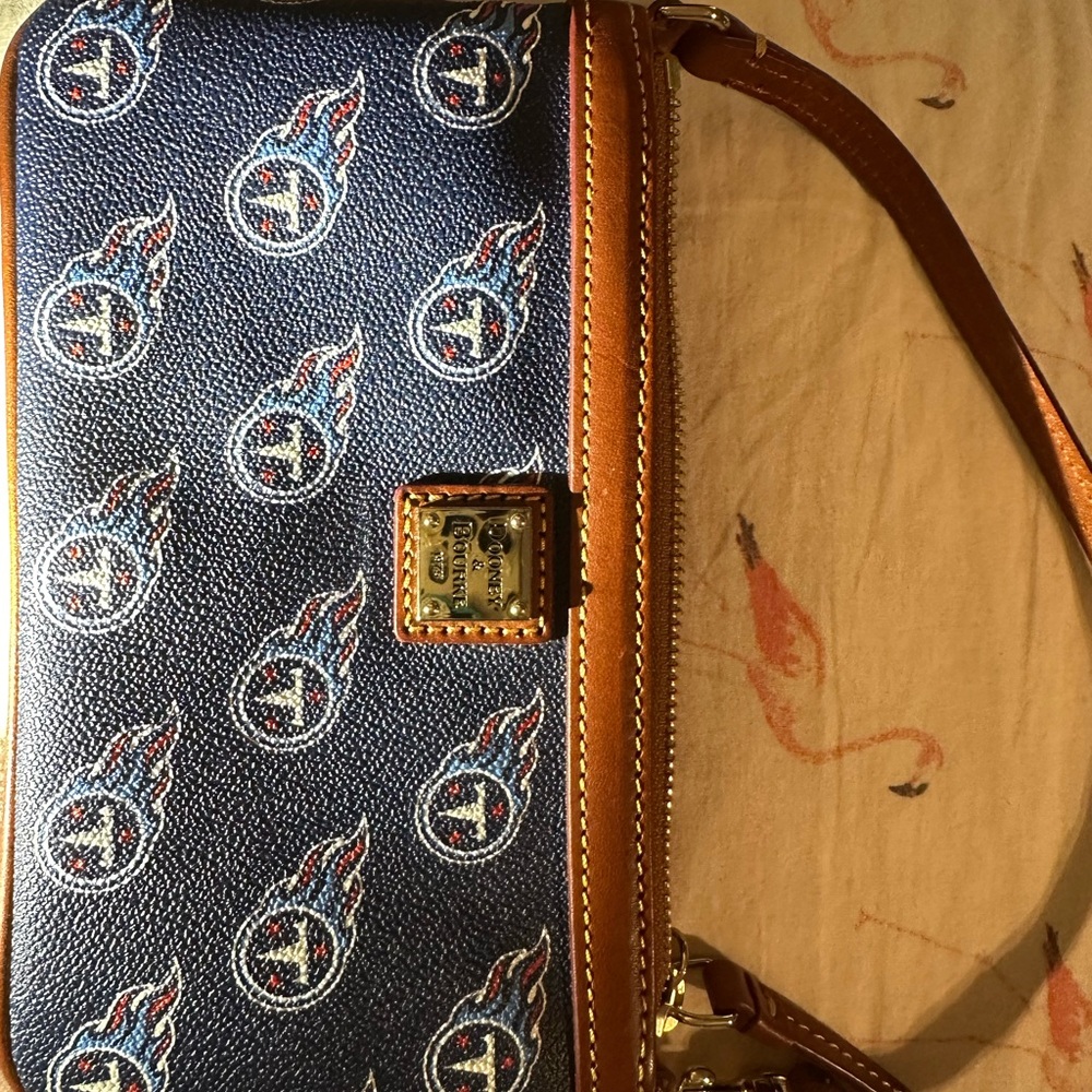 Dooney & Bourke NFL Titans Crossbody Bag